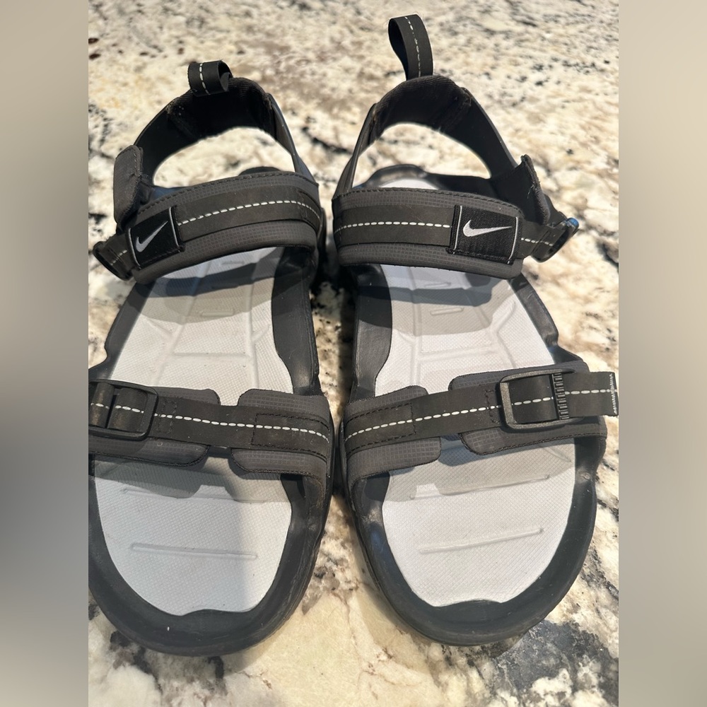 Nike Womens Sandals